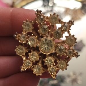 Gold-Tone Crystal Floral Brooch in Yellow-Gold